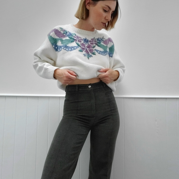 Cottagecore Knit Sweater - Picture 4 of 6